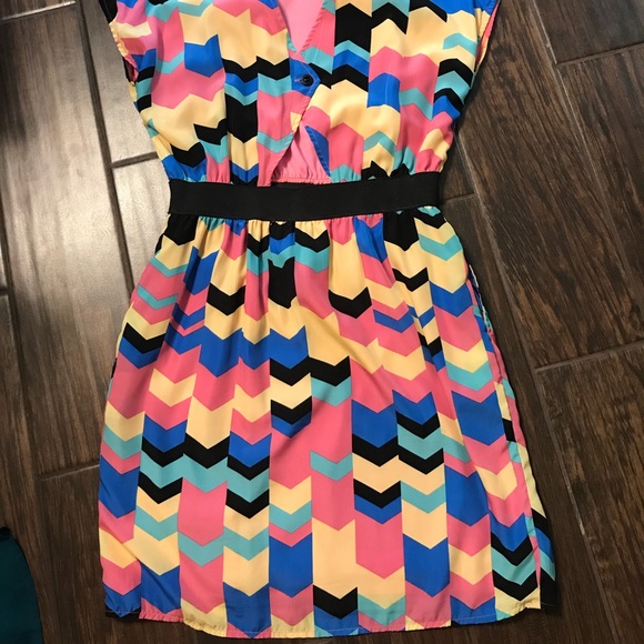 Colorful chevron dress from Francescas - Picture 3 of 4